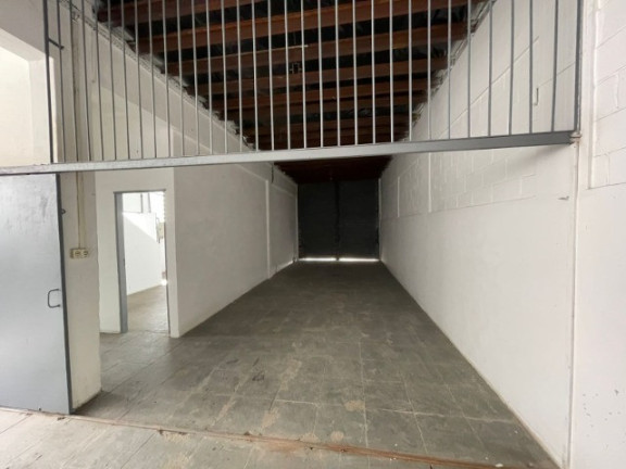 Imagem Galpão à Venda ou Temporada, 400 m² em Jardim Cecília - Mogi Das Cruzes Imagem Galpão à Venda ou Temporada, 400 m² em Jardim Cecília - Mogi Das Cruzes