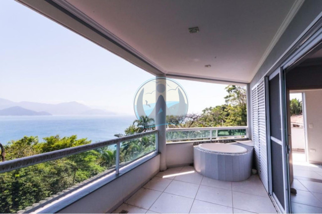 Imagem Casa com 3 Quartos à Venda, em Ponta Grossa - Ubatuba Imagem Casa com 3 Quartos à Venda, em Ponta Grossa - Ubatuba