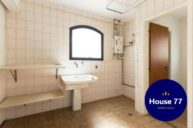 Imagem Apartamento com 4 Quartos à Venda, 181 m² em Moema - São Paulo