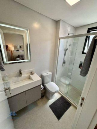 Imagem Apartamento com 2 Quartos à Venda, 93 m² em Centro - Florianópolis