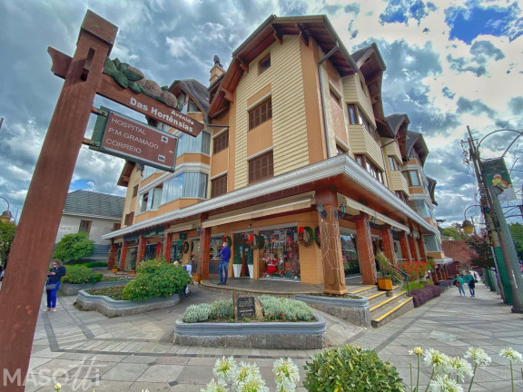 Apartamento com 3 Quartos à Venda, 9.822 m² em Centro - Gramado