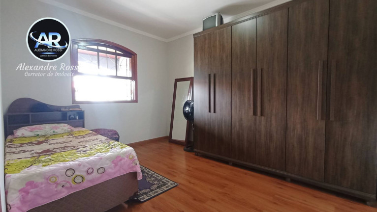 Imagem Casa com 3 Quartos à Venda, 398 m² em Vila Santa Terezinha - Várzea Paulista Imagem Casa com 3 Quartos à Venda, 398 m² em Vila Santa Terezinha - Várzea Paulista