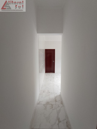 Imagem Casa com 2 Quartos à Venda, 71 m² em Maracanã - Praia Grande Imagem Casa com 2 Quartos à Venda, 71 m² em Maracanã - Praia Grande