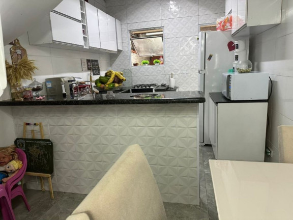 Imagem Sobrado com 2 Quartos à Venda, 10 m² em Caiçara - Praia Grande Imagem Sobrado com 2 Quartos à Venda, 10 m² em Caiçara - Praia Grande