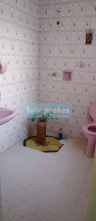 Imagem Casa com 2 Quartos à Venda, 170 m² em Centro - Pelotas