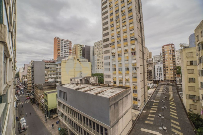 Imagem Apartamento com 3 Quartos à Venda, 93 m² em Centro Histórico - Porto Alegre Imagem Apartamento com 3 Quartos à Venda, 93 m² em Centro Histórico - Porto Alegre