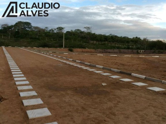 Imagem Terreno à Venda, 300 m² em Tiquaruçu - Feira De Santana Imagem Terreno à Venda, 300 m² em Tiquaruçu - Feira De Santana