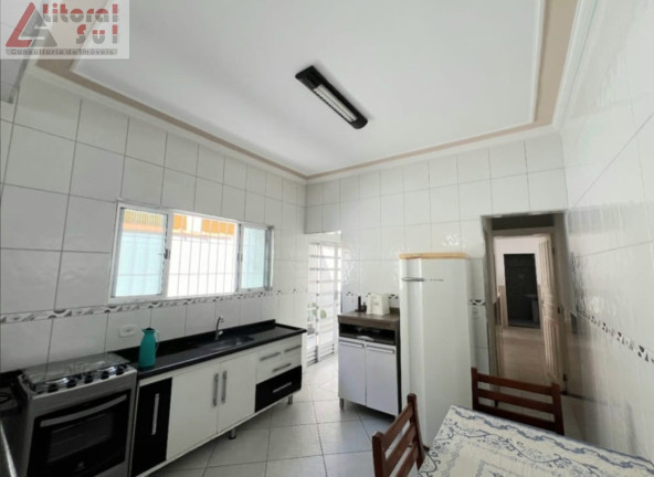 Imagem Casa com 2 Quartos à Venda, 64 m² em Maracanã - Praia Grande