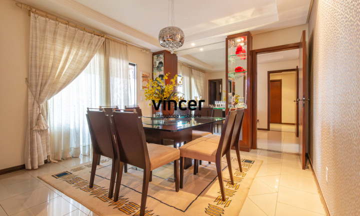 Imagem Apartamento com 3 Quartos à Venda, 196 m² em Nova Suiça - Goiânia