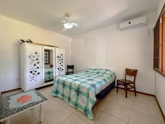 Imagem Casa com 4 Quartos à Venda, 244 m² em Ingleses Do Rio Vermelho - Florianópolis Imagem Casa com 4 Quartos à Venda, 244 m² em Ingleses Do Rio Vermelho - Florianópolis