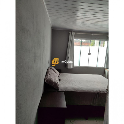 Imagem Casa com 2 Quartos à Venda,  em Tabuleiro - Camboriú