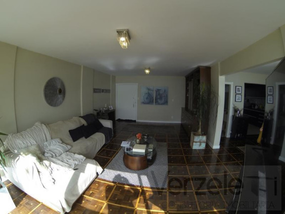 Imagem Apartamento com 3 Quartos para Temporada, 130 m² em Centro - Balneário Camboriú