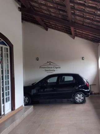 Casa com 4 Quartos à Venda, 185 m² em Cohab - Guaratinguetá