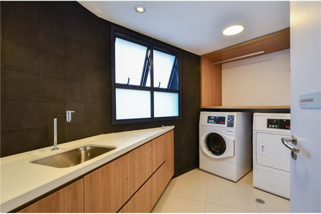 Imagem Apartamento com 1 Quarto à Venda, 29 m² em Moema - São Paulo Imagem Apartamento com 1 Quarto à Venda, 29 m² em Moema - São Paulo