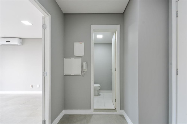 Imagem Imóvel Comercial à Venda, 37 m² em Pinheiros - São Paulo Imagem Imóvel Comercial à Venda, 37 m² em Pinheiros - São Paulo