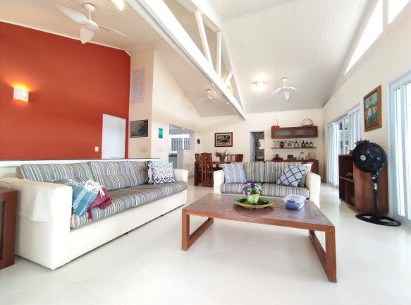 Casa com 6 Quartos à Venda, 660 m² em Santa Rita - Ubatuba