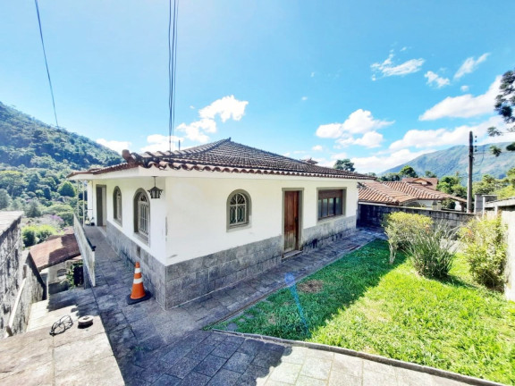 Casa com 4 Quartos à Venda, 229 m² em Parque Do Ingá - Teresópolis