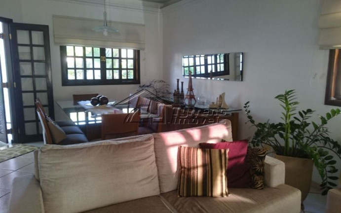Imagem Casa de Condomínio com 4 Quartos à Venda, 200 m² em Urbanova - São José Dos Campos