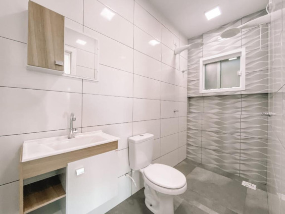 Imagem Casa com 4 Quartos à Venda, 240 m² em Guarani - Capao Da Canoa