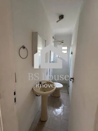 Imagem Sobrado com 3 Quartos para Alugar, 211 m² em Campestre - Santo André