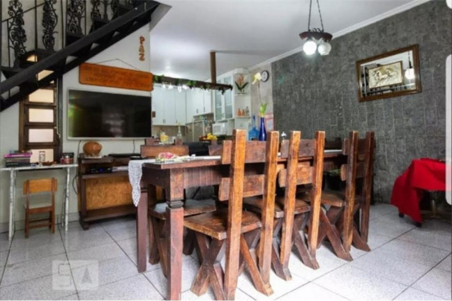 Imagem Casa com 4 Quartos à Venda, em Belém - São Paulo Imagem Casa com 4 Quartos à Venda, em Belém - São Paulo