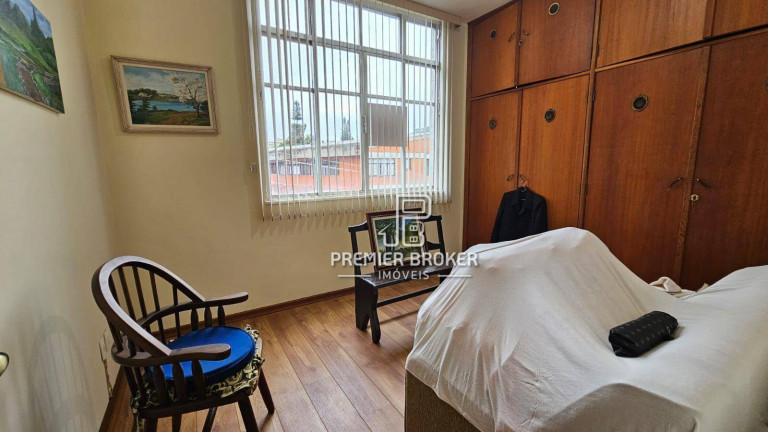 Imagem Apartamento com 3 Quartos à Venda, 100 m² em Alto - Teresópolis Imagem Apartamento com 3 Quartos à Venda, 100 m² em Alto - Teresópolis