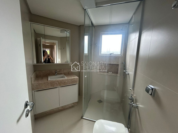 Imagem Apartamento com 4 Quartos à Venda, 143 m² em Centro - Florianópolis Imagem Apartamento com 4 Quartos à Venda, 143 m² em Centro - Florianópolis