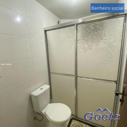 Imagem Sobrado com 4 Quartos à Venda, 330 m² em Colonia Faria - Colombo