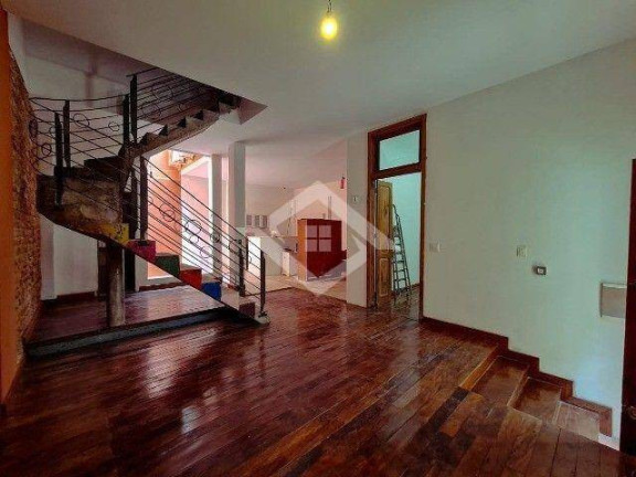 Imagem Casa com 4 Quartos à Venda, 240 m² em Ingá - Niterói Imagem Casa com 4 Quartos à Venda, 240 m² em Ingá - Niterói