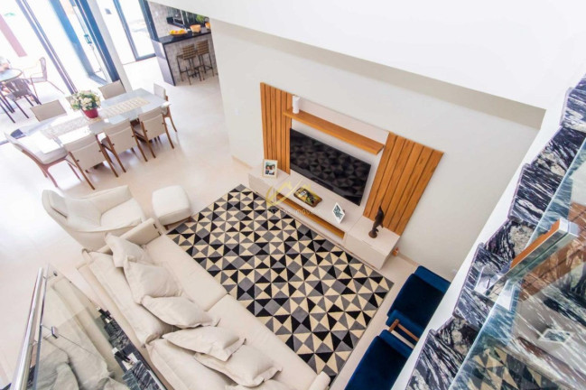 Imagem Casa com 4 Quartos à Venda, 450 m² em Praia Grande - Ubatuba