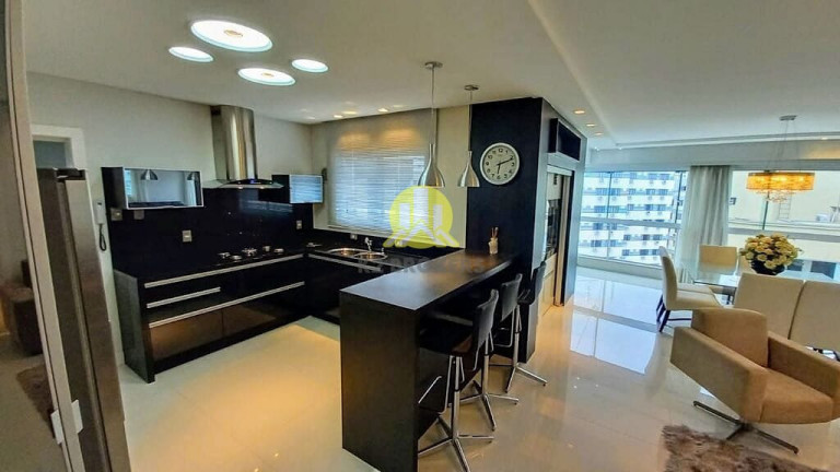 Imagem Apartamento com 3 Quartos à Venda, 155 m² em Centro - Balneário Camboriú Imagem Apartamento com 3 Quartos à Venda, 155 m² em Centro - Balneário Camboriú