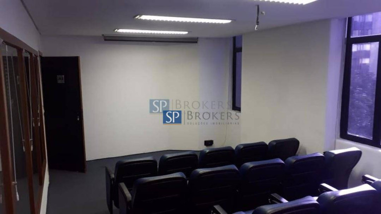 Imagem Sala Comercial à Venda ou Locação, 220 m² em Cidade Monções - São Paulo Imagem Sala Comercial à Venda ou Locação, 220 m² em Cidade Monções - São Paulo