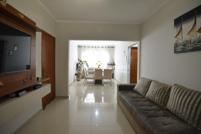 Imagem Casa com 4 Quartos à Venda, 312 m² em Jardim Europa - Paulínia