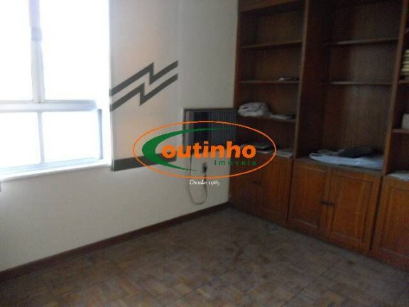 Imagem Apartamento com 4 Quartos à Venda, 135 m² em Tijuca - Rio De Janeiro Imagem Apartamento com 4 Quartos à Venda, 135 m² em Tijuca - Rio De Janeiro