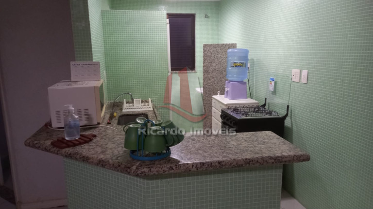 Imagem Imóvel com 2 Quartos à Venda, 80 m² em Peró - Cabo Frio