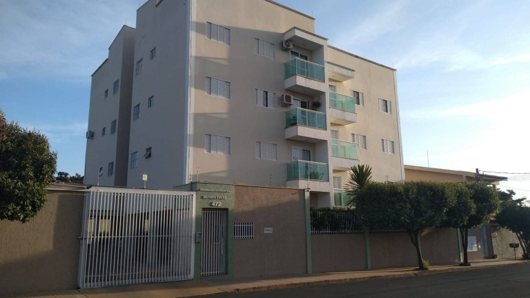 Apartamento com 2 Quartos à Venda, 146 m² em Bauru