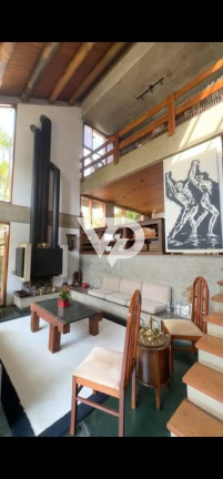 Imagem Casa com 3 Quartos à Venda, 349 m² em Alphaville - Barueri