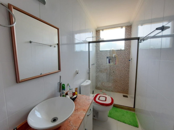 Imagem Casa com 4 Quartos à Venda, 176 m² em Vargem Grande - Teresópolis Imagem Casa com 4 Quartos à Venda, 176 m² em Vargem Grande - Teresópolis