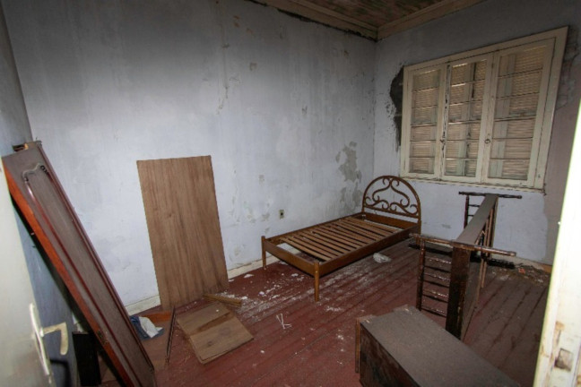 Imagem Casa com 5 Quartos à Venda,  em Independência - Porto Alegre