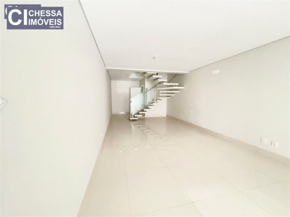 Imagem Sala Comercial à Venda, 114 m² em Centro - Balneário Camboriú Imagem Sala Comercial à Venda, 114 m² em Centro - Balneário Camboriú
