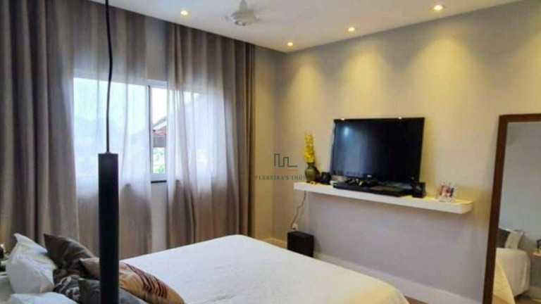 Imagem Casa com 5 Quartos à Venda, 220 m² em Itaipu - Niterói Imagem Casa com 5 Quartos à Venda, 220 m² em Itaipu - Niterói
