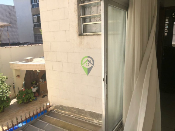 Imagem Casa com 3 Quartos à Venda, 153 m² em Embaré - Santos