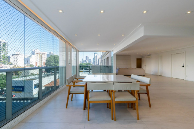 Imagem Apartamento com 3 Quartos à Venda, 235 m² em Vila Nova Conceição - São Paulo