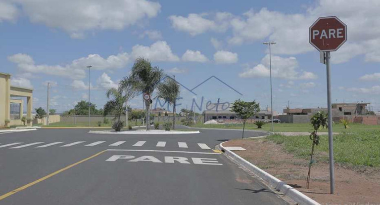 Imagem Casa com 3 Quartos à Venda, 392 m² em Residencial Do Bosque - Pirassununga