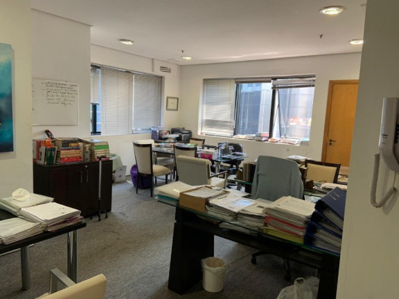 Imóvel Comercial para Alugar, 41 m² em Vila Olímpia - São Paulo