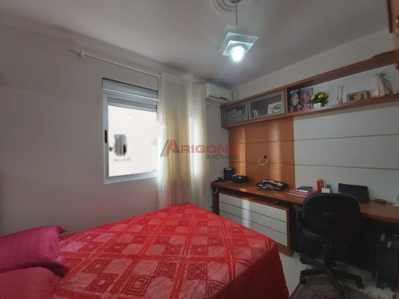 Imagem Apartamento com 2 Quartos à Venda, 98 m² em Centro - Santa Maria Imagem Apartamento com 2 Quartos à Venda, 98 m² em Centro - Santa Maria