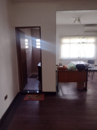 Imagem Sobrado com 3 Quartos à Venda, 451 m² em Jardim Record - São Paulo