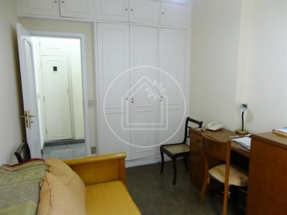 Imagem Casa com 5 Quartos à Venda, 270 m² em Urca - Rio De Janeiro