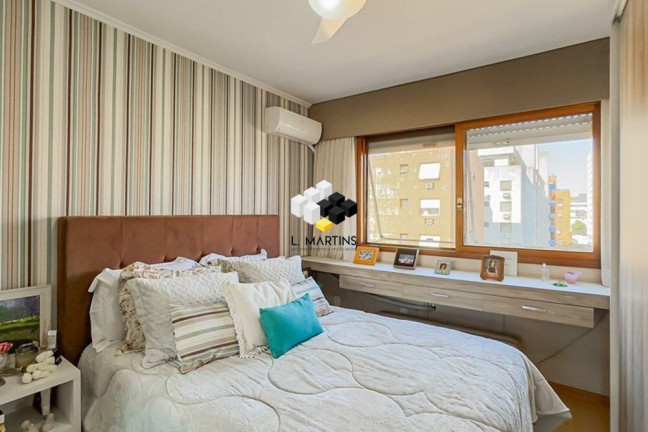 Imagem Apartamento com 3 Quartos à Venda, 123 m² em Jardim Lindóia - Porto Alegre Imagem Apartamento com 3 Quartos à Venda, 123 m² em Jardim Lindóia - Porto Alegre