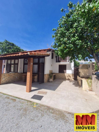 Casa de Condomínio com 3 Quartos à Venda, 100 m² em Peró - Cabo Frio